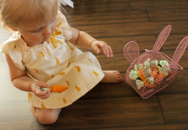 Thread Bears® Blog / He is risen! Coffee filter, carrot-shaped candy wrapper