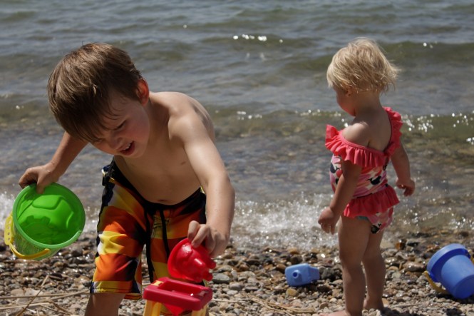 Sand and sun. Thread Bears® Blog