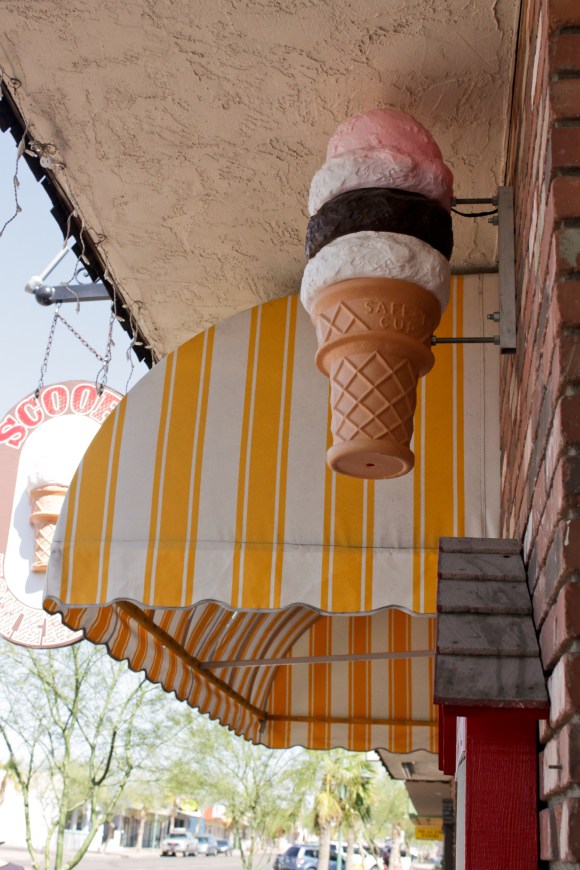 Sand and sun. Thread Bears® Blog